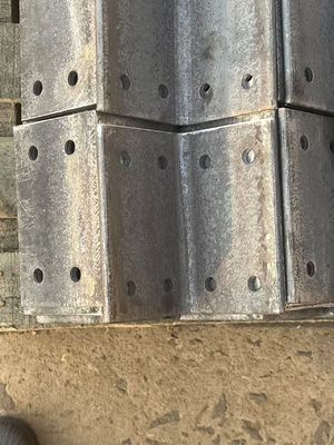 100*100*8 মিমি গ্যালভানাইজড স্টিল এঙ্গেল লিন্টেল শক্তিশালী এবং শক্তিশালী কাঠামোর জন্য নিখুঁত সমাধান